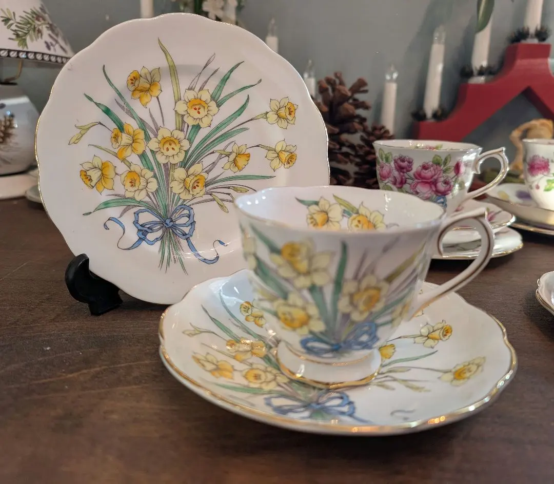 2026年最新】スノードロップ ロイヤルアルバートの人気アイテム - メルカリ