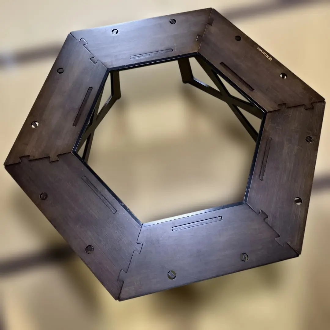 2026年最新】ヘキサゴンテーブル ハイランダーの人気アイテム - メルカリ