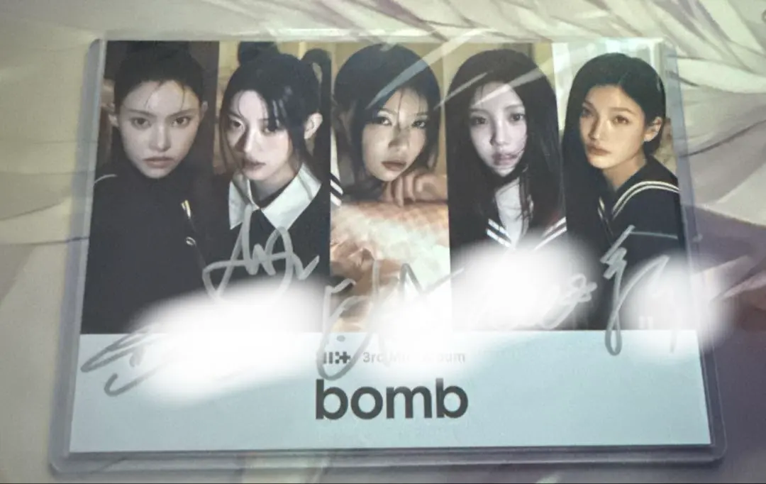 2026年最新】Illit 直筆サインの人気アイテム - メルカリ