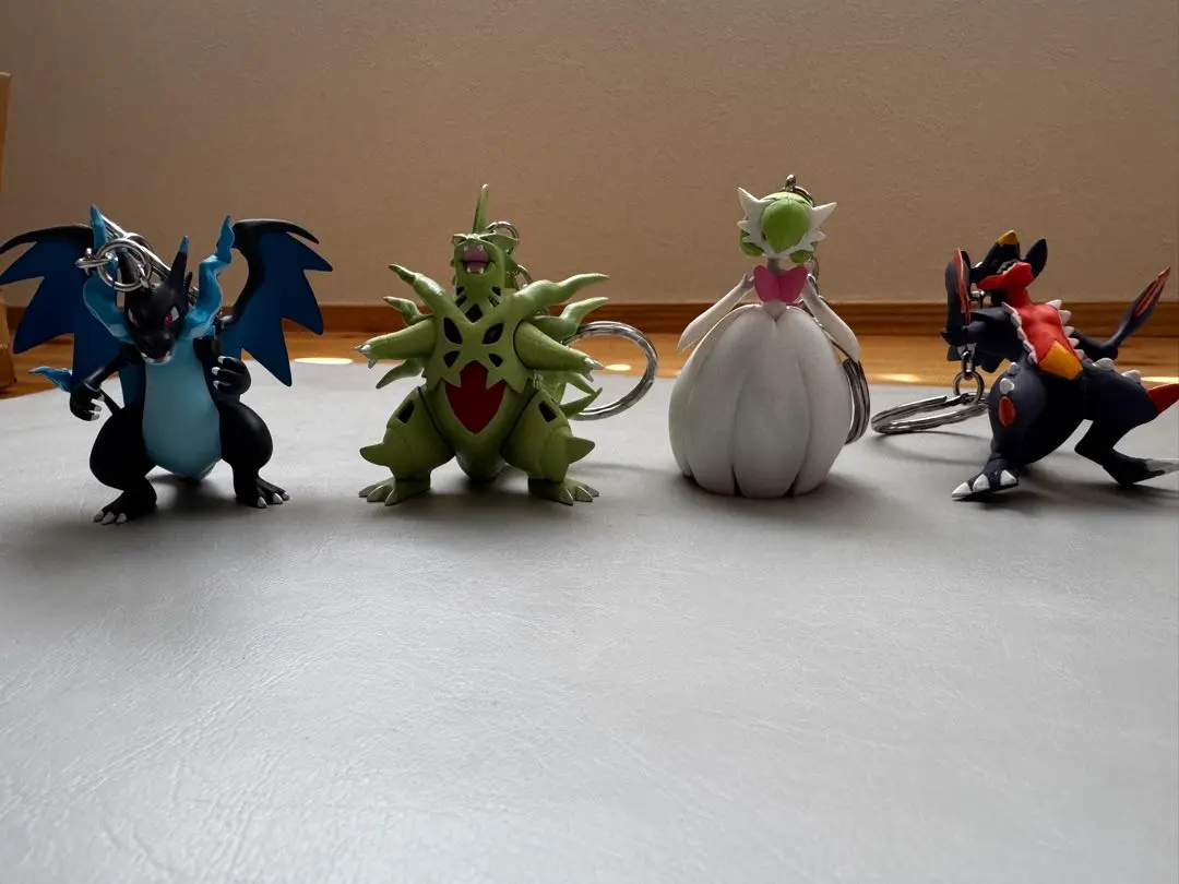 2026年最新】XY リアルフィギュアキーホルダーの人気アイテム - メルカリ