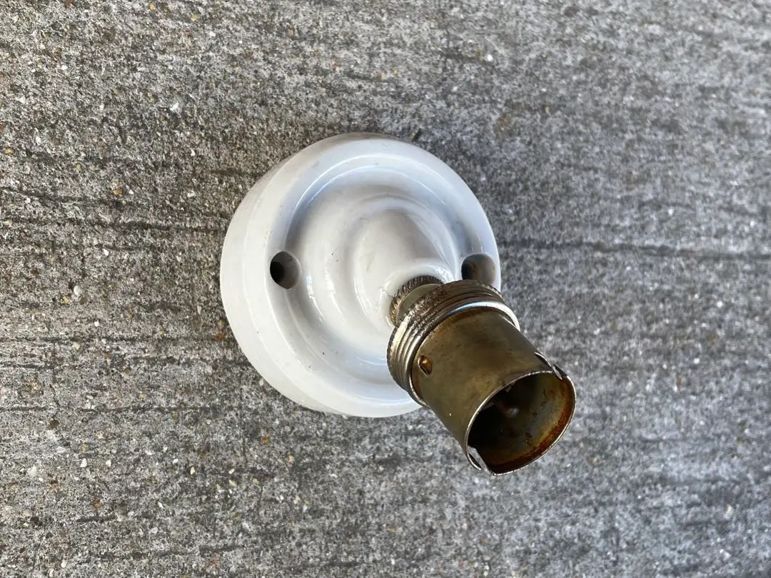 2026年最新】フランス 陶器 ソケットの人気アイテム - メルカリ