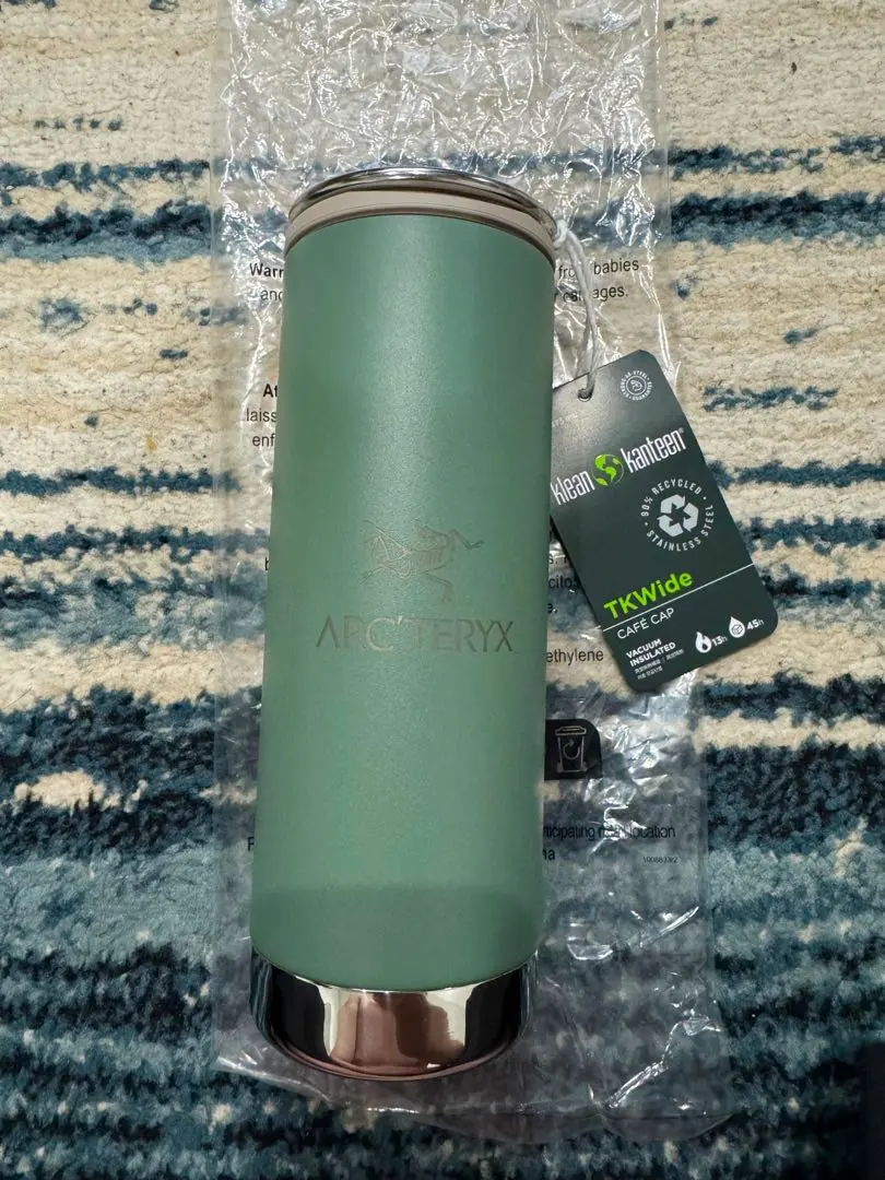 2026年最新】ARC'TERYX 水筒の人気アイテム - メルカリ