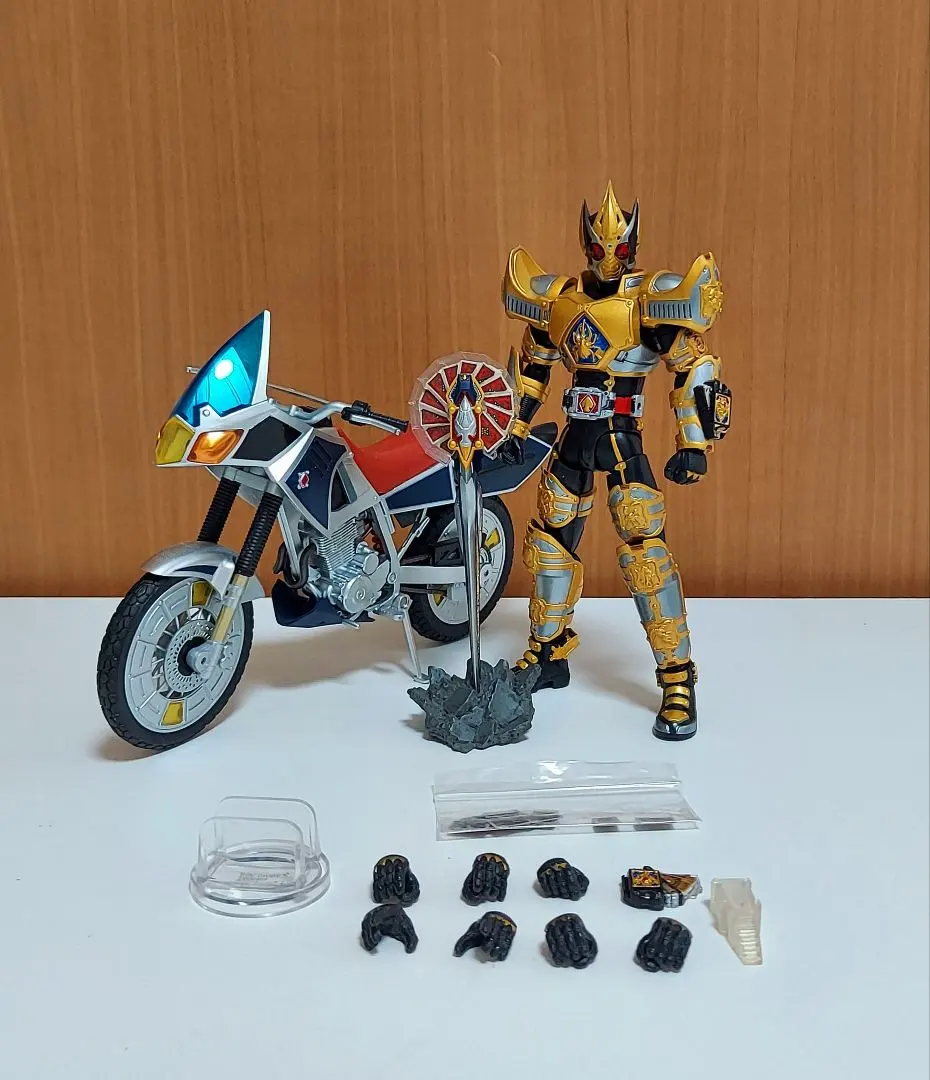 2026年最新】S.H.Figuarts 仮面ライダーブレイド キングフォームの人気
