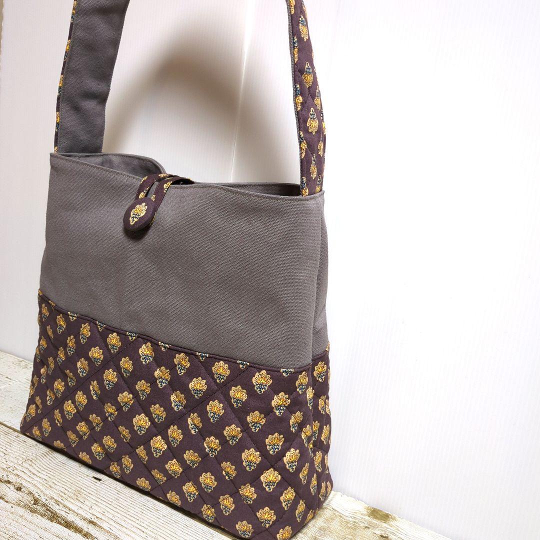 トートバッグ　ハンドメイド