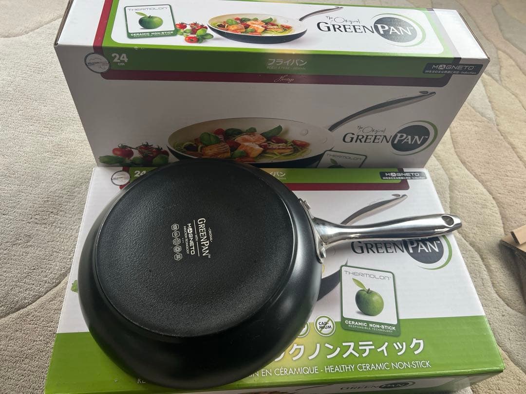 GreenPan ヘルシーセラミックノンスティック 24cm 2本セット