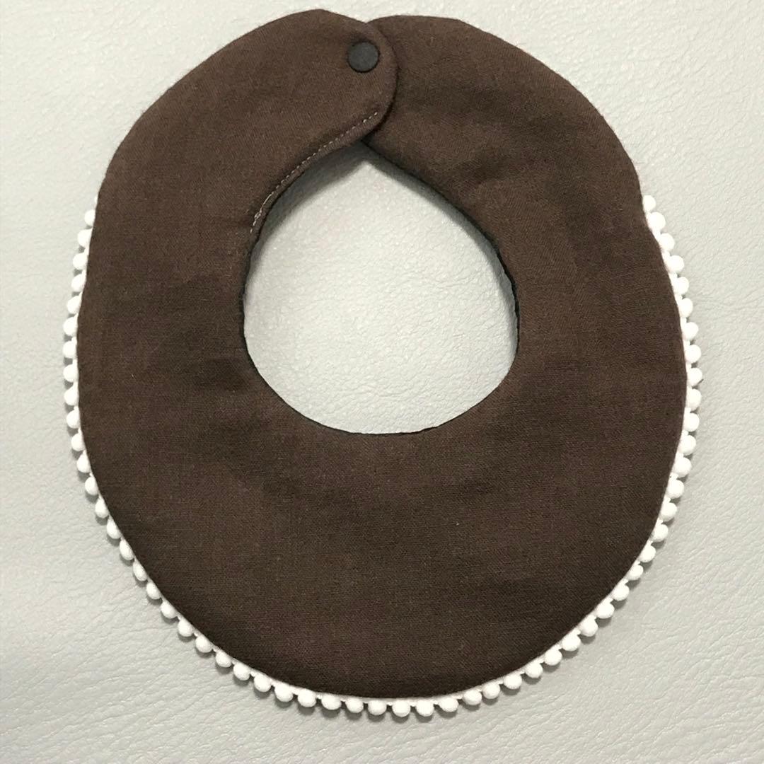 SALE】B98 ポンポン付き まんまる スタイ ハンドメイド リバーシブル