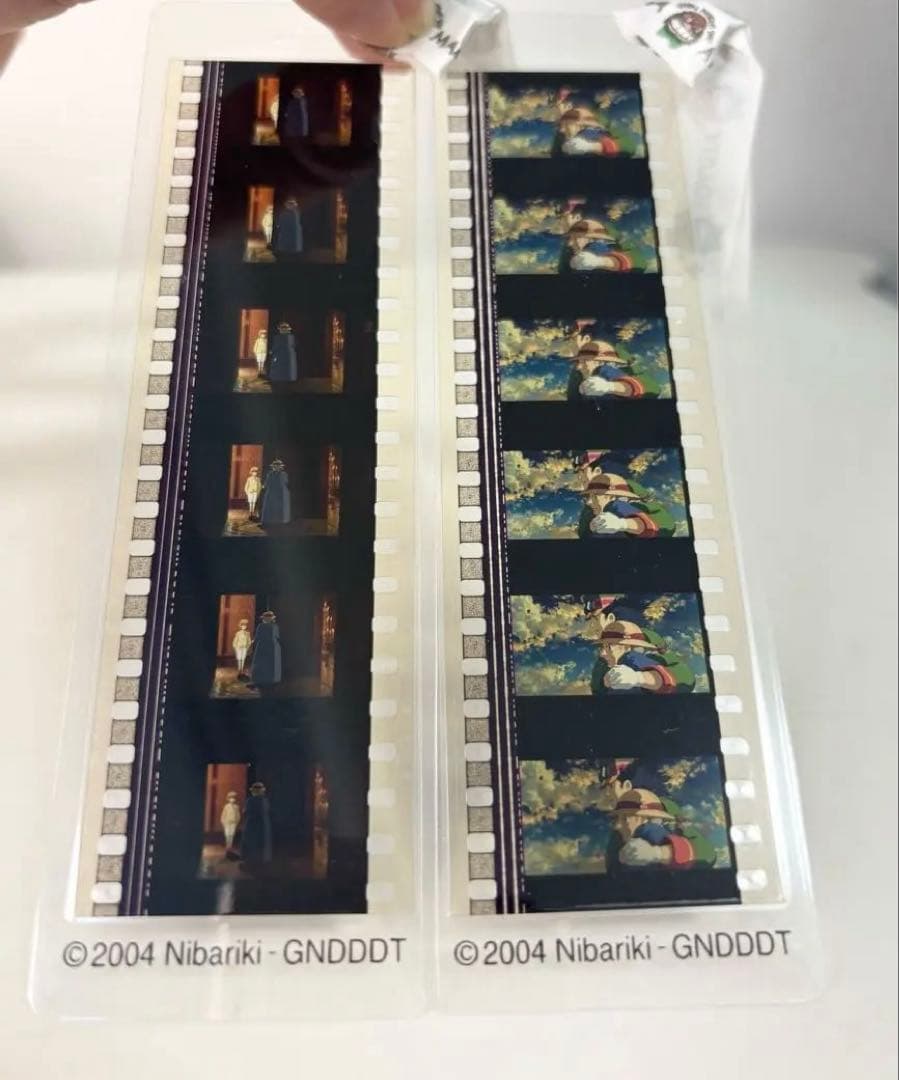 終了間近！ハウルの動く城、新品】フィルムブックマーカー3枚