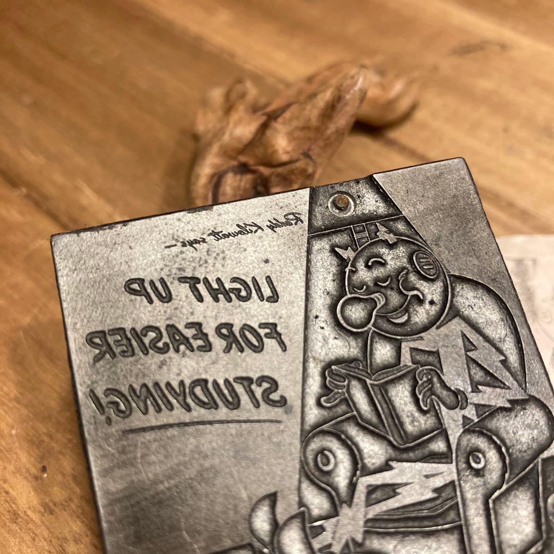 レディキロワット　ヴィンテージ　メタルスタンプ　プリントブロック　アメリカウッド