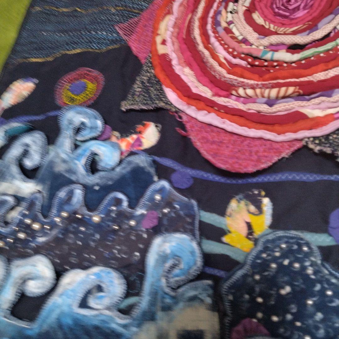 キルト80✕80cm　キルトジャパン入賞作品　思い切って手放し彡　重量感あり