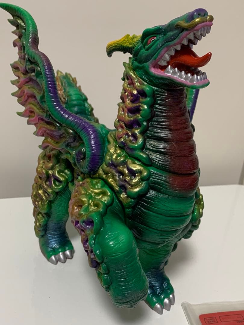 フューチャーモデルズ楳図かずお版ウルトラマンソフビドドンゴ&ミイラ人間