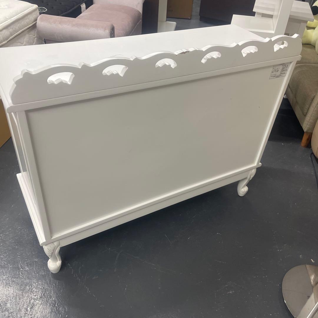 ホワイトキャビネット 5引き出し 彫刻デザインSALE