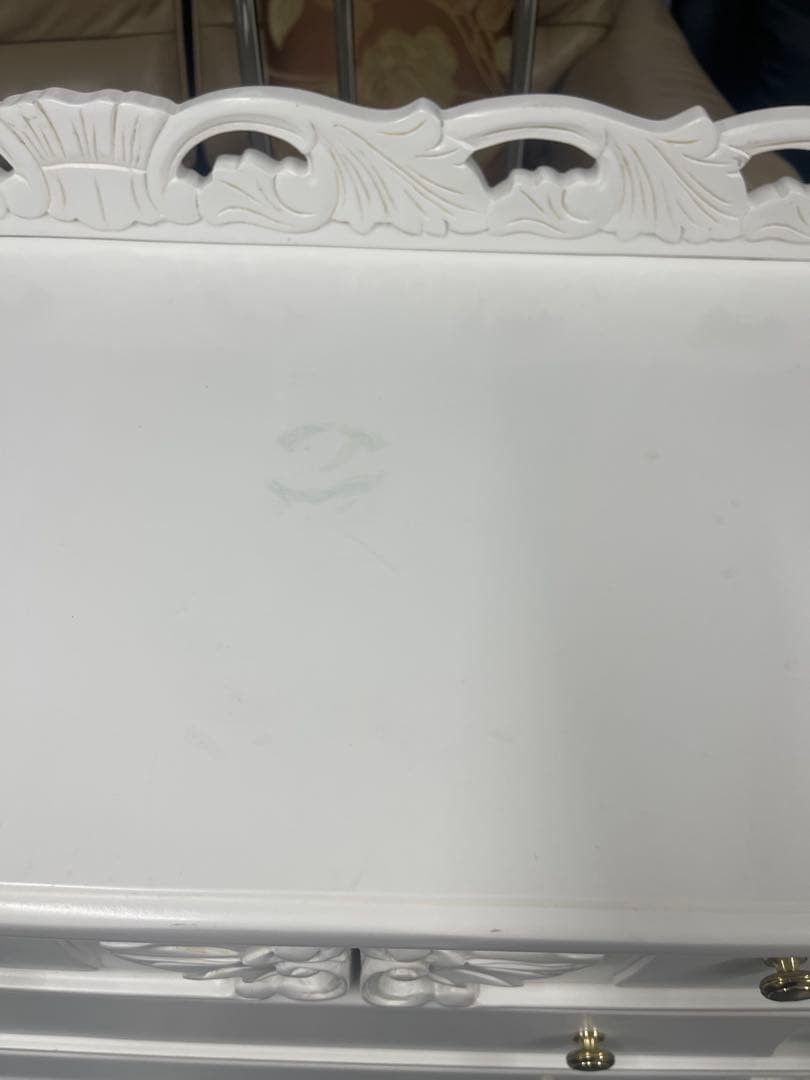 ホワイトキャビネット 5引き出し 彫刻デザインSALE