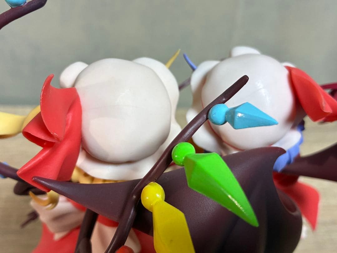 フランドール、レミリア 東方シリーズプライズ　プレミアムフィギュア