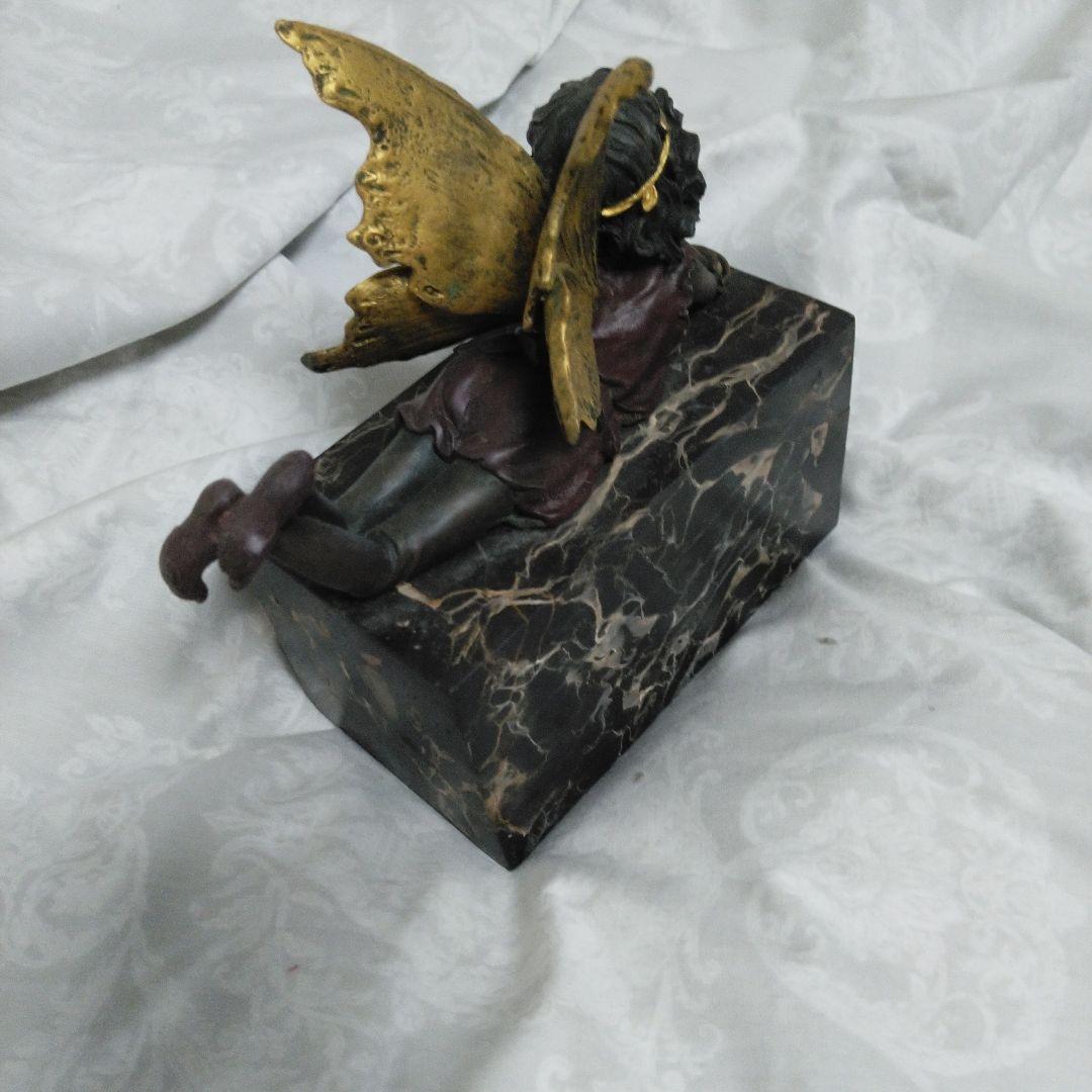 中古　ほおづえ　妖精　天使　少女像 金色の羽　大理石風の台