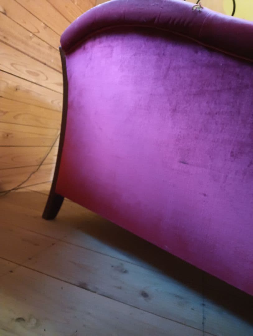 2-3人掛け　ワインレッド　ベルベットソファ　昭和ロマン