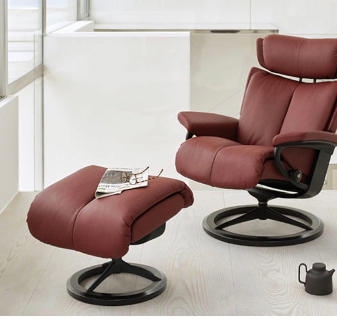 北欧ノルウェー、エコーネス、高級オットマン、スツール、カッシーナ、アクタス、本革