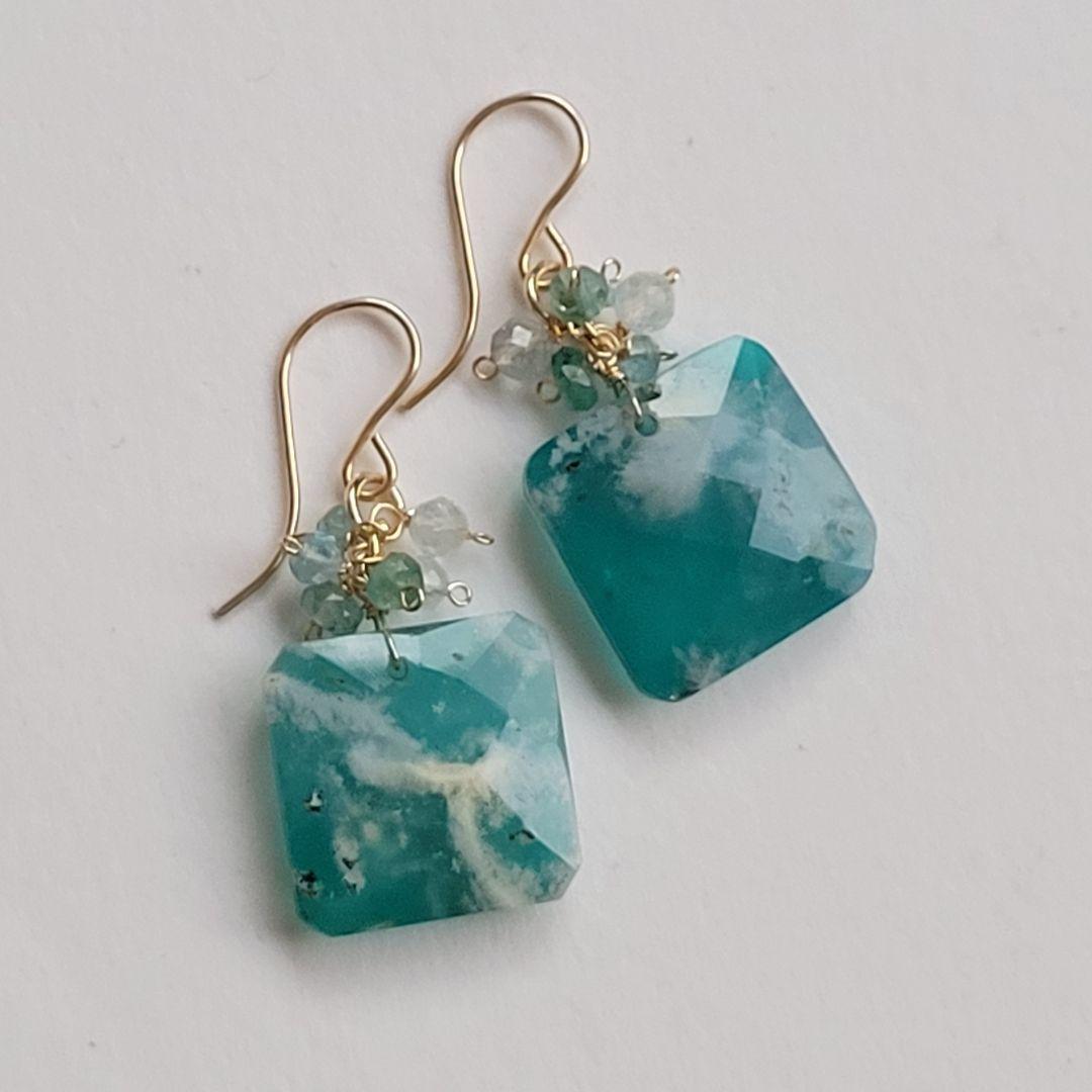 フェザーアゲート トリプレットストーン ピアス