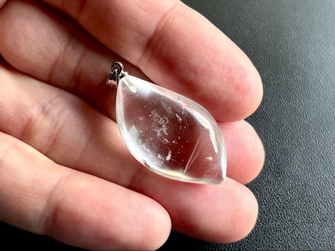 究極品質　ヒマラヤ幻の聖山　オールドカイラス水晶のペンダントトップ　8g