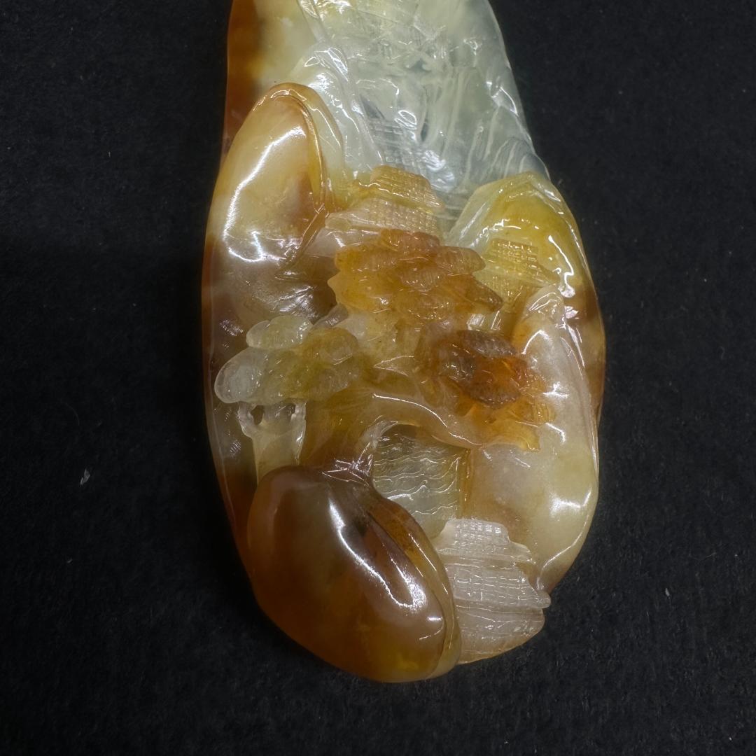翡翠　和田玉 山水図案　細密彫　置物　　中国骨董