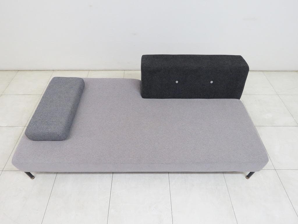 ハヤ様 CRASH GATE クラッシュゲートCOMFORM 2,5人掛けソファ