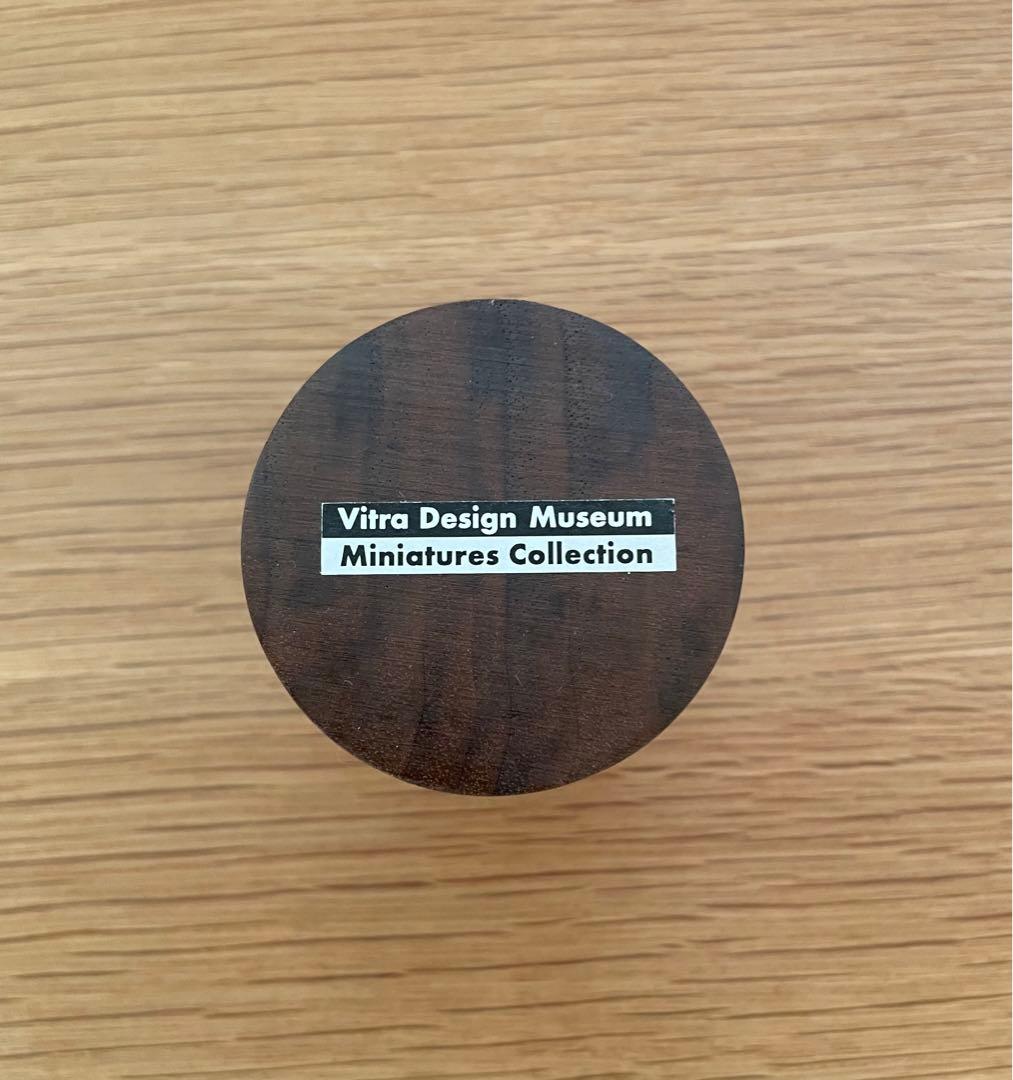 Vitra ヴィトラ ミニチュアコレクション イームズ ウォルナットスツール