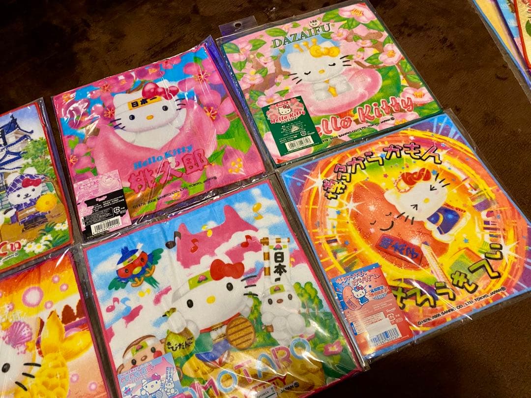 激レア❗️Hello kittyご当地タオルハンカチ！希少！ハーモニーランド