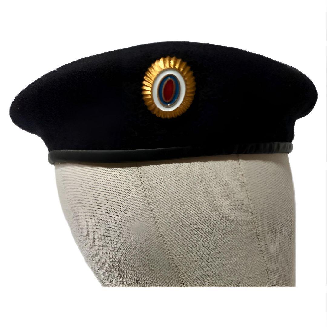 ロシア軍 実物 ロシア内務省 警察 OMON ベレー帽 60cm - メルカリ