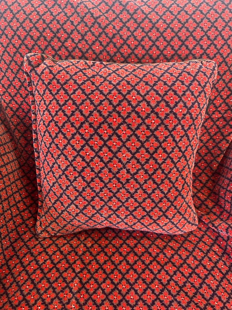 新品 Hotman ホットマン シェニール織インテリアクロスとクッションセット