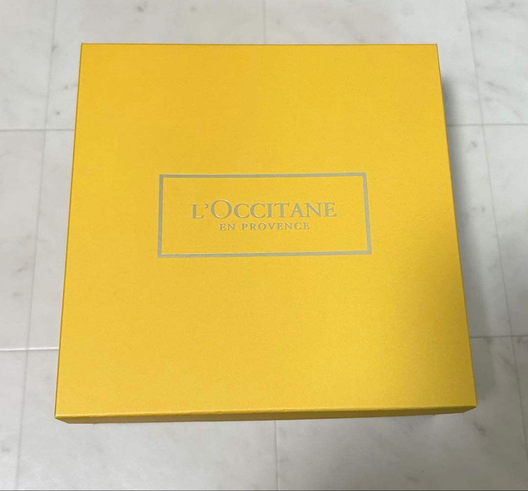 ロクシタン　インテリシヴR シャンプー&コンディショナー　ヘアミルクセラム