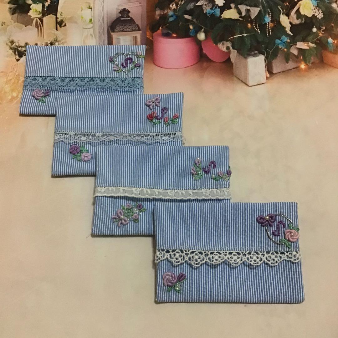 らびです 大人ティッシュ入れ以外は　お名前テープを縫い付けています。