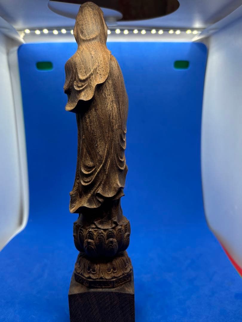 柬埔寨菩薩棋沈香 精雕観音像 小型仏堂供養用 5468