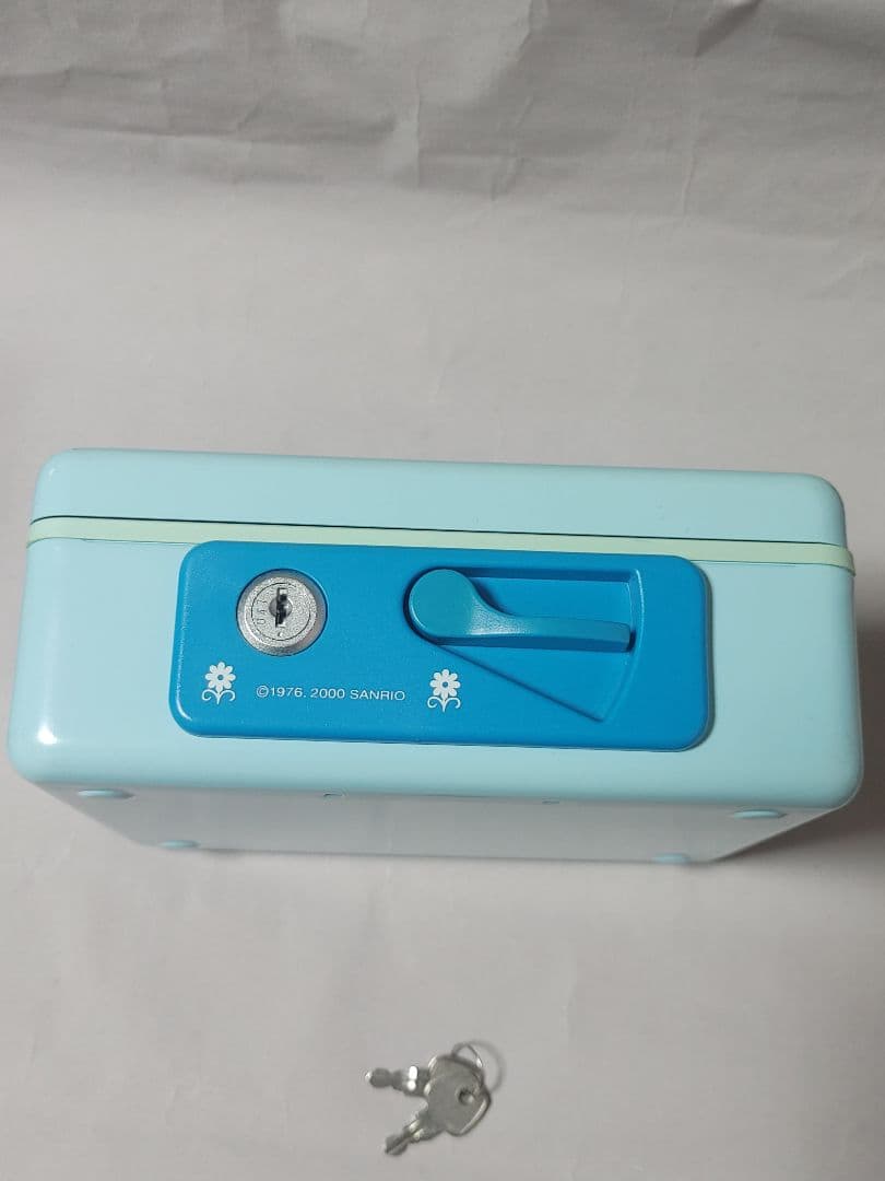 ハローキティ　2000年　フラワー　印鑑ケース・手提げ金庫