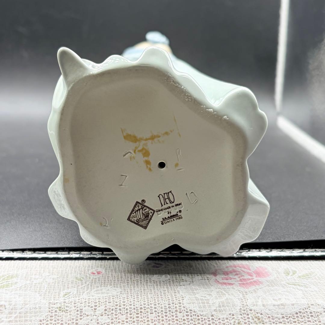 リヤドロ NAO 帽子をかぶった貴婦人 フィギュリン LLADRO 人形 置物