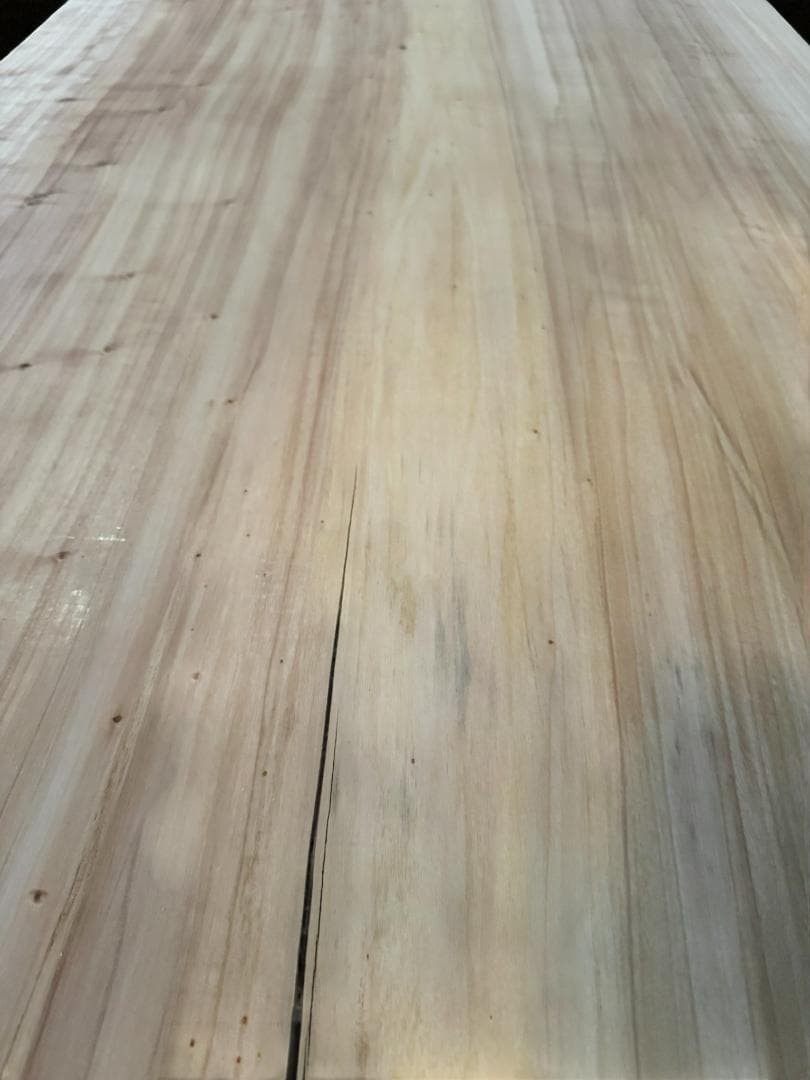 柳一枚板ダイニング 2060mm｜柔らかな木肌の上質天板