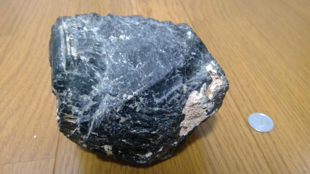 ブラックトルマリン　パワーストーン 原石 置物