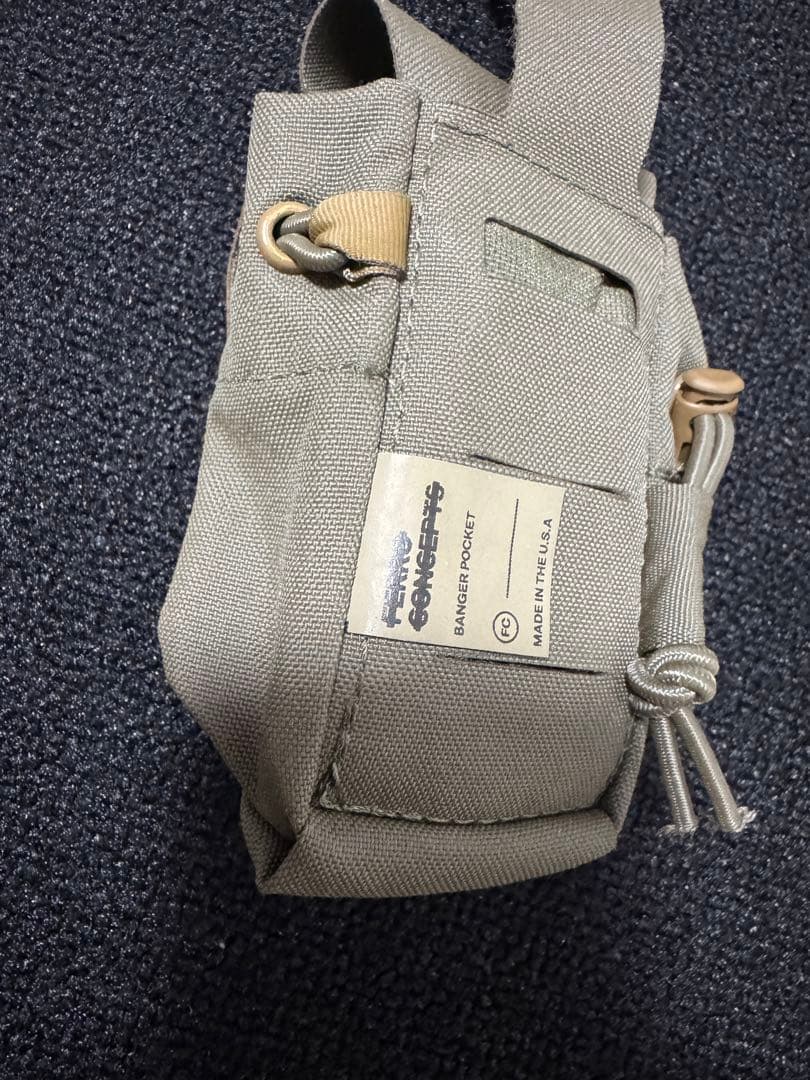実物　FerroConcepts Banger Pocket バンガーポケット