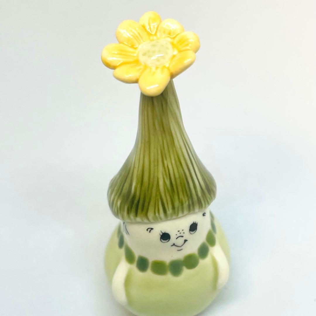 【陶芸家】うえのえみ ちび人形 サイン入り お花帽子　5.5cm