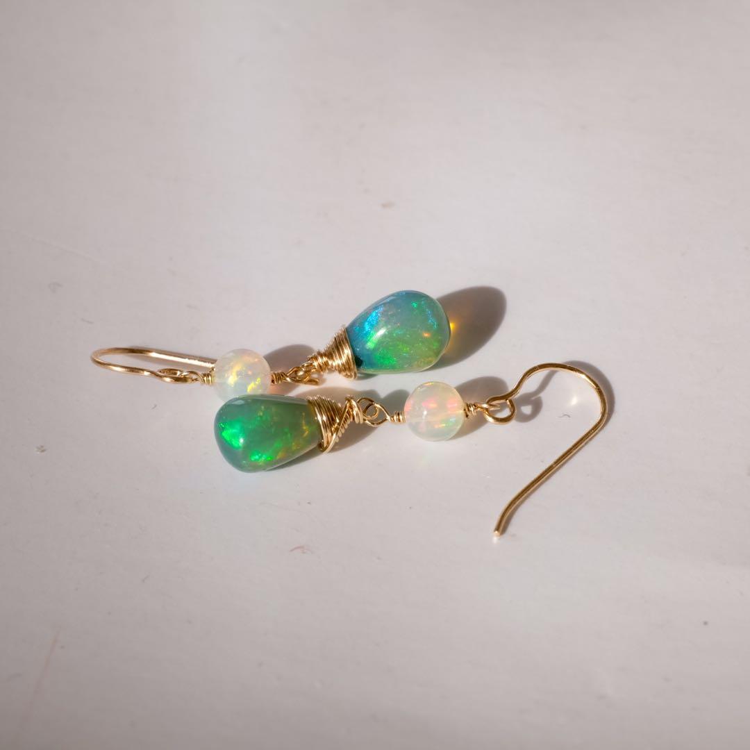 14kgfカラーオパール・エチオピアオパールピアス/イヤリング