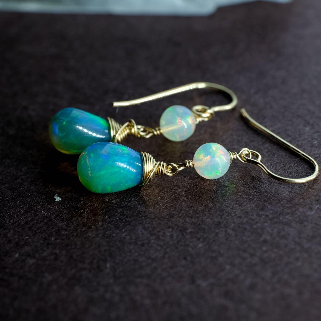 14kgfカラーオパール・エチオピアオパールピアス/イヤリング