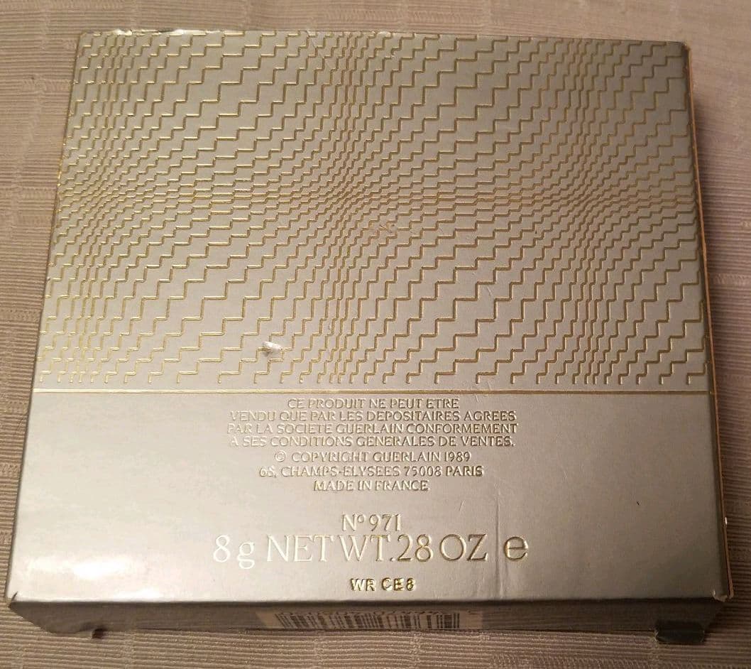 【限定品・新品】GUERLAIN メテオリット ヴォワイヤージュ