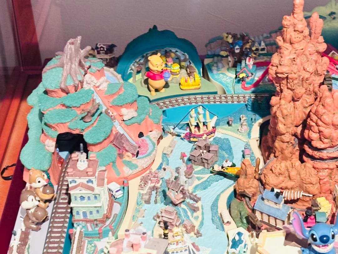 【送料込み】デアゴスティーニ　マイディズニーランド　ジオラマと台座のセット