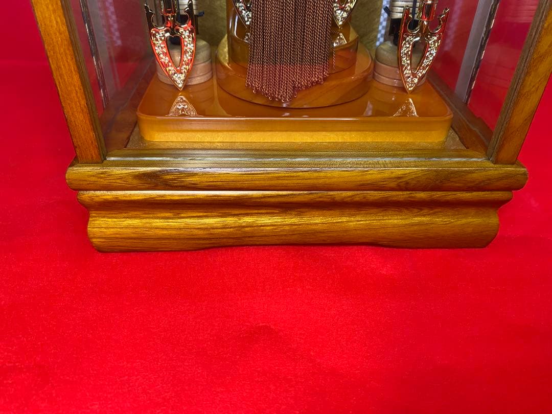 東京久月　破魔弓　コンパクトガラスケース８号・間口約２２×奥行約１８×高約３７㎝