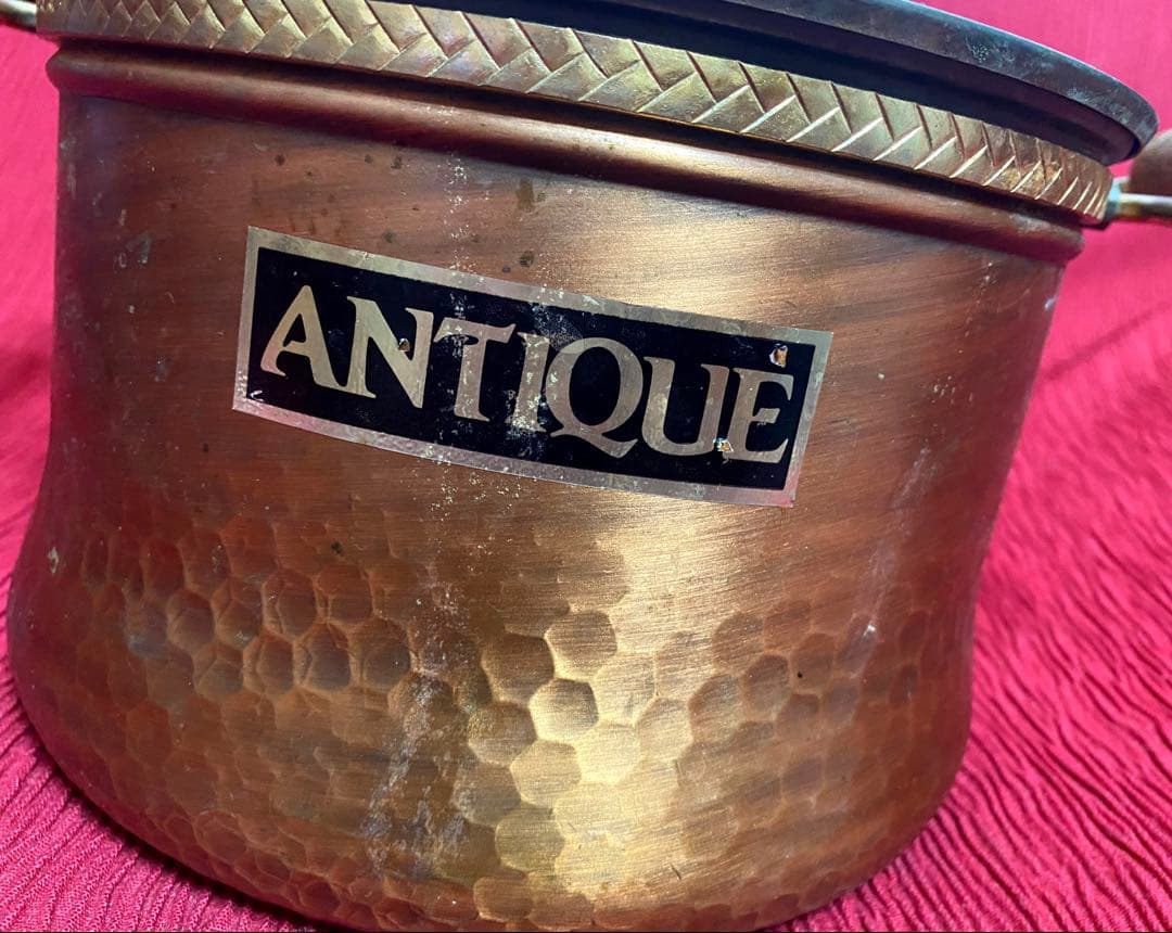 アンティーク⭐️2重仕立て銅製の打ち出し深鍋⭐️木製ハンドル