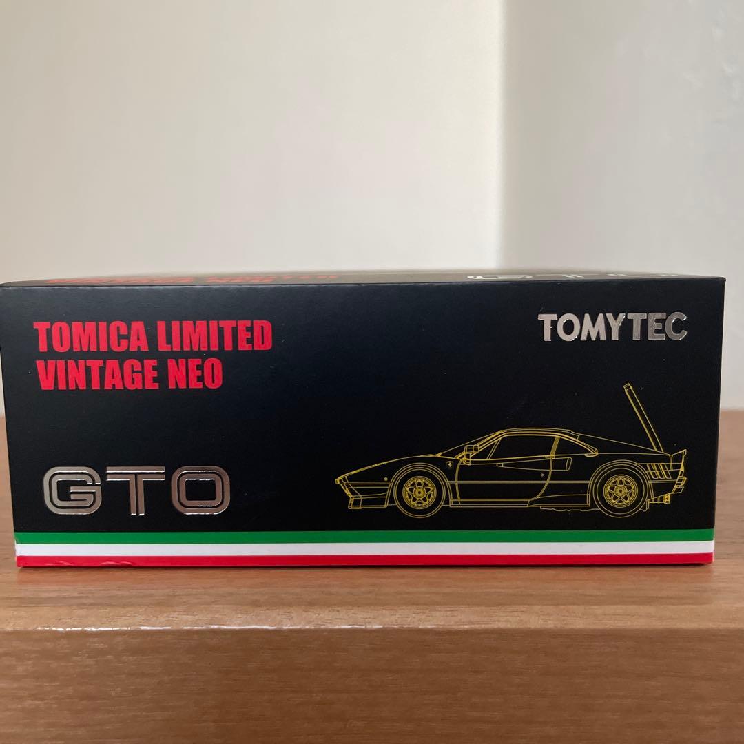 TOMICA LIMITED VINTAGE NEO フェラーリ288 GTO