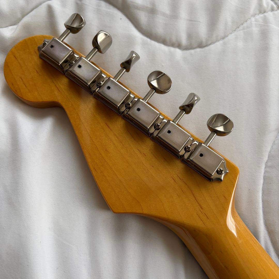 希少美品】Fender ST62SS サンバースト【ショートスケール】 - メルカリ