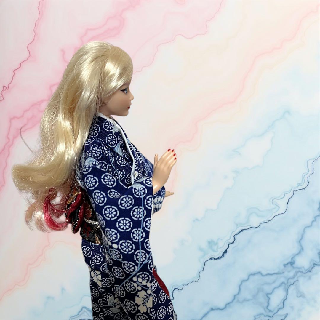 お値下げ200オフ！ バービー着物　鈴蘭柄