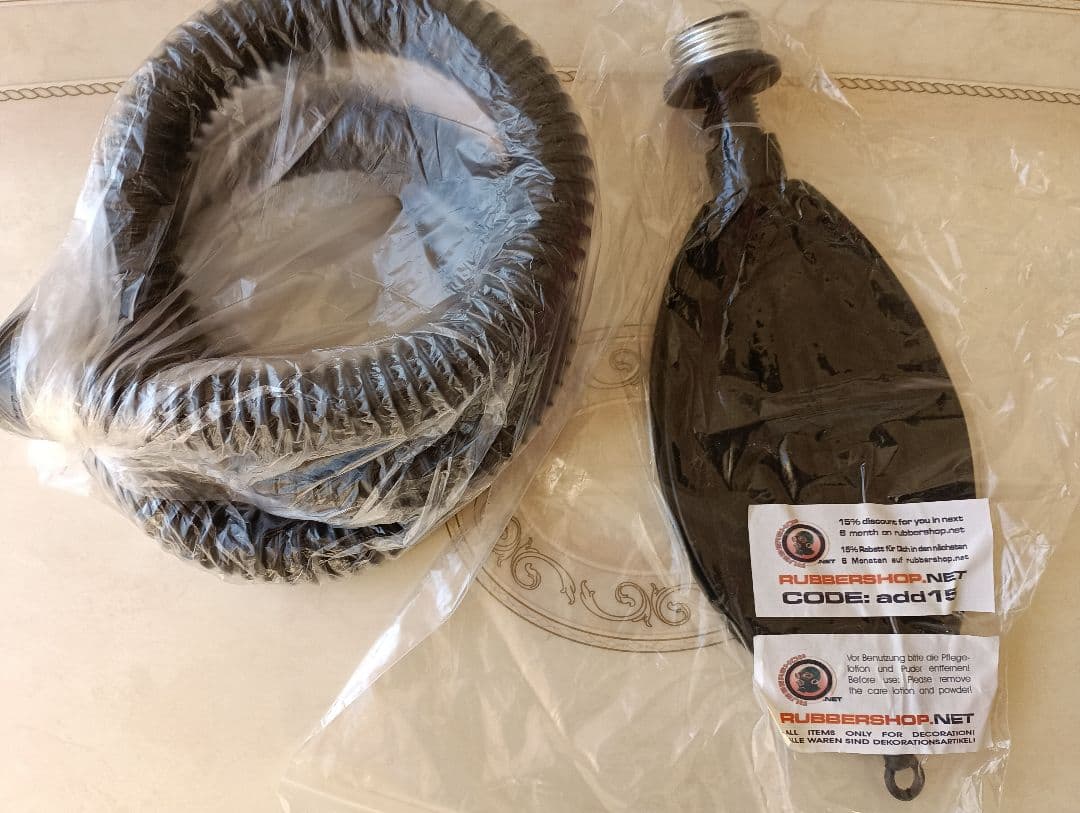 イスラエル ガスマスク＋リブリーシングシステム