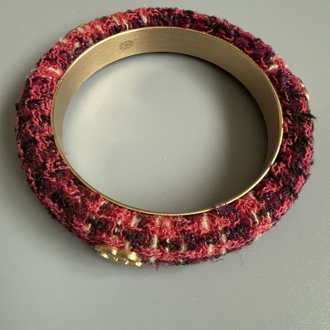 CHANEL バングル　ピンク　キルティング