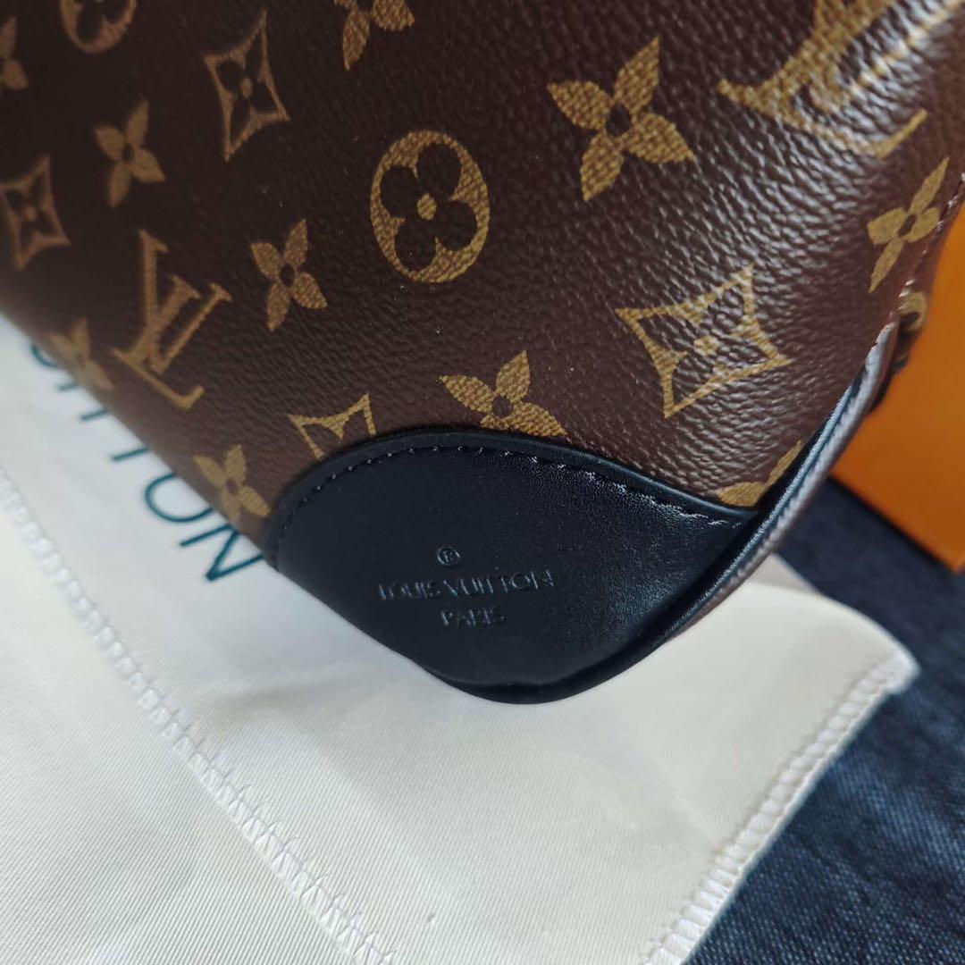 人気 ショルダーバッグ ブラウン