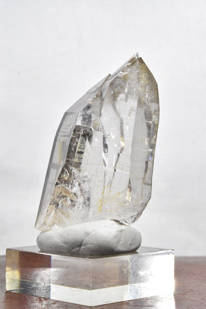 専用ページ パキスタン スカルドゥ シガール渓谷産 ライトスモーキーツイン